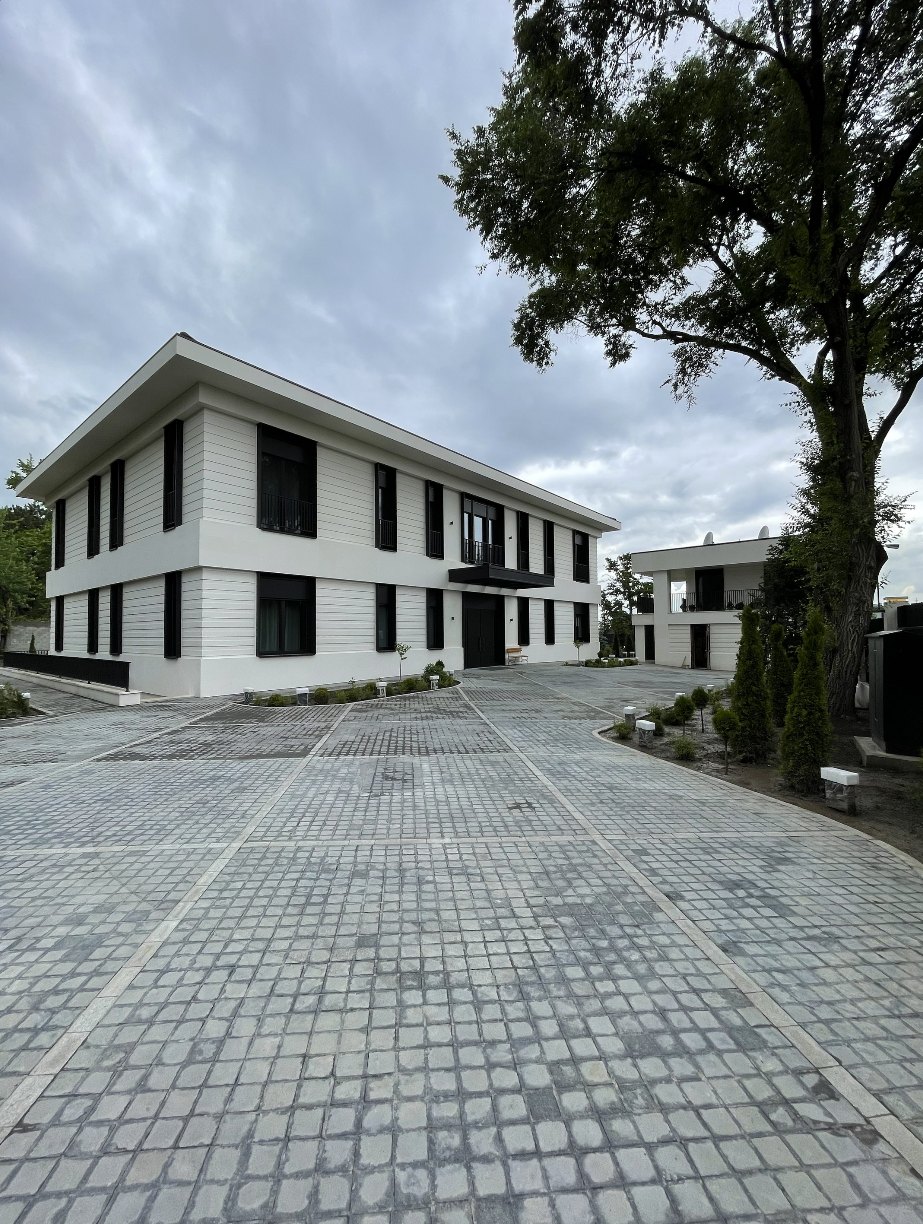 Taş kaplamalı villa uygulaması